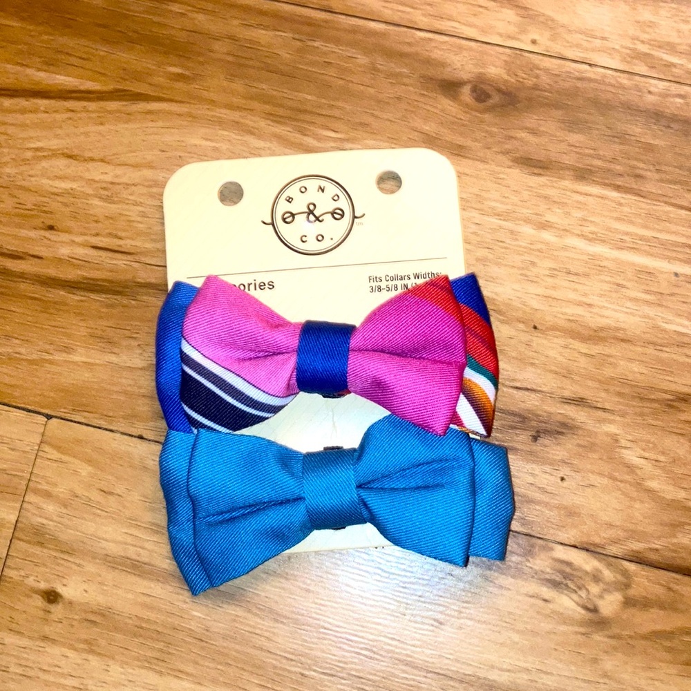 NWT Pet / Dog Bow Tye blue and multi color